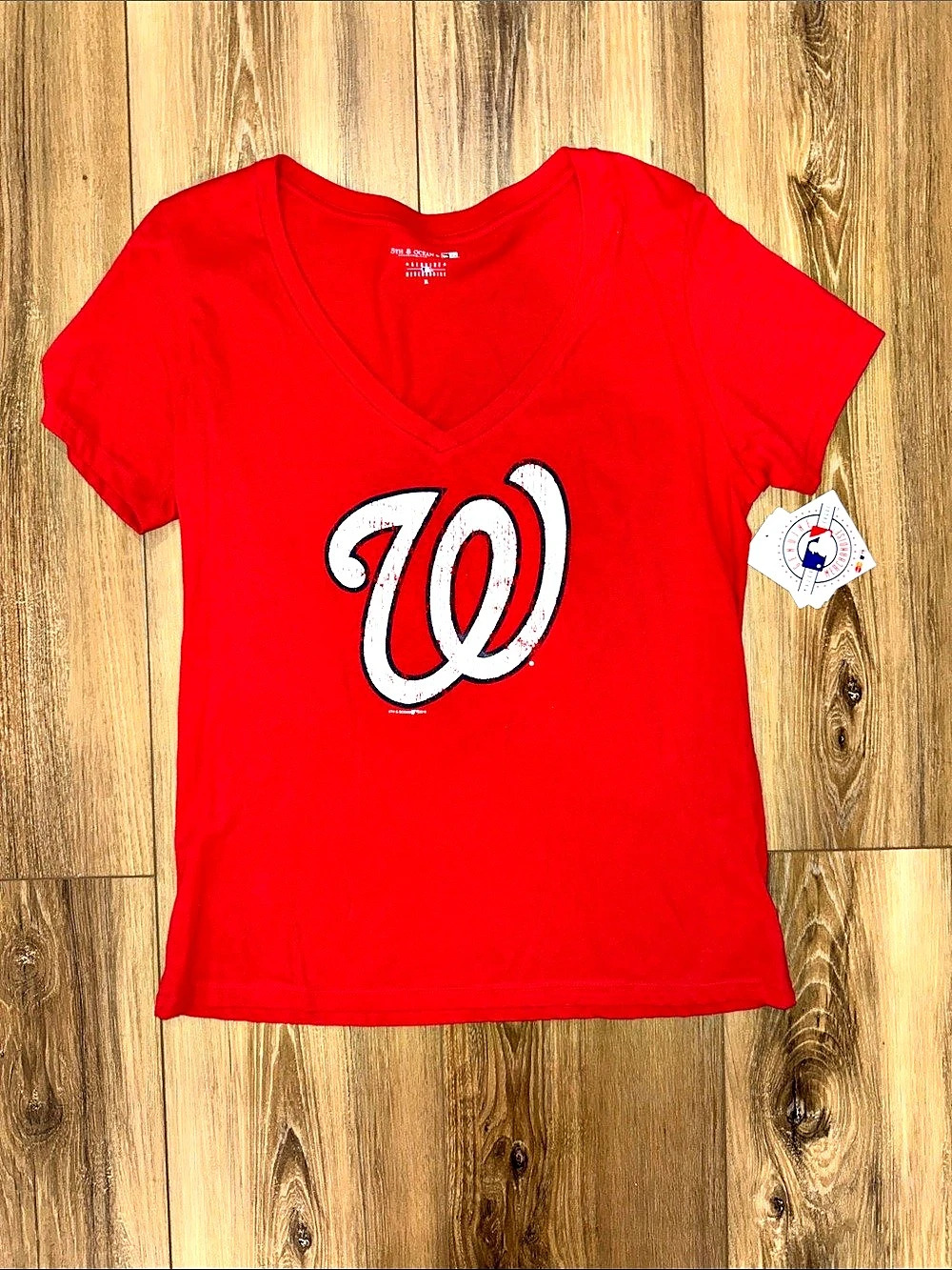 Washington Nationals MLB V-Neck T-Shirt V-Neck Tee Red XL